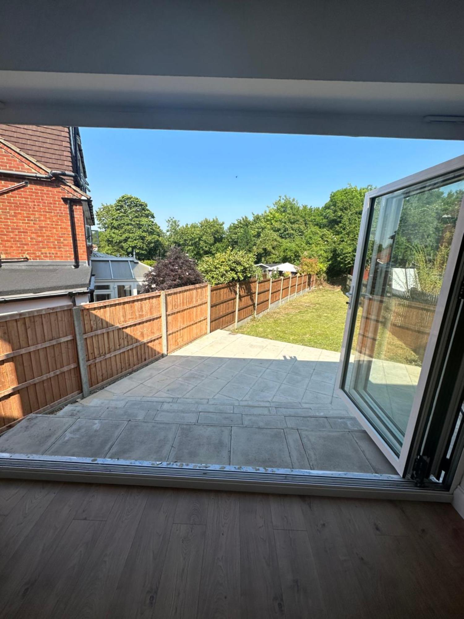 5 Bedroom House In Orpington Buitenkant foto