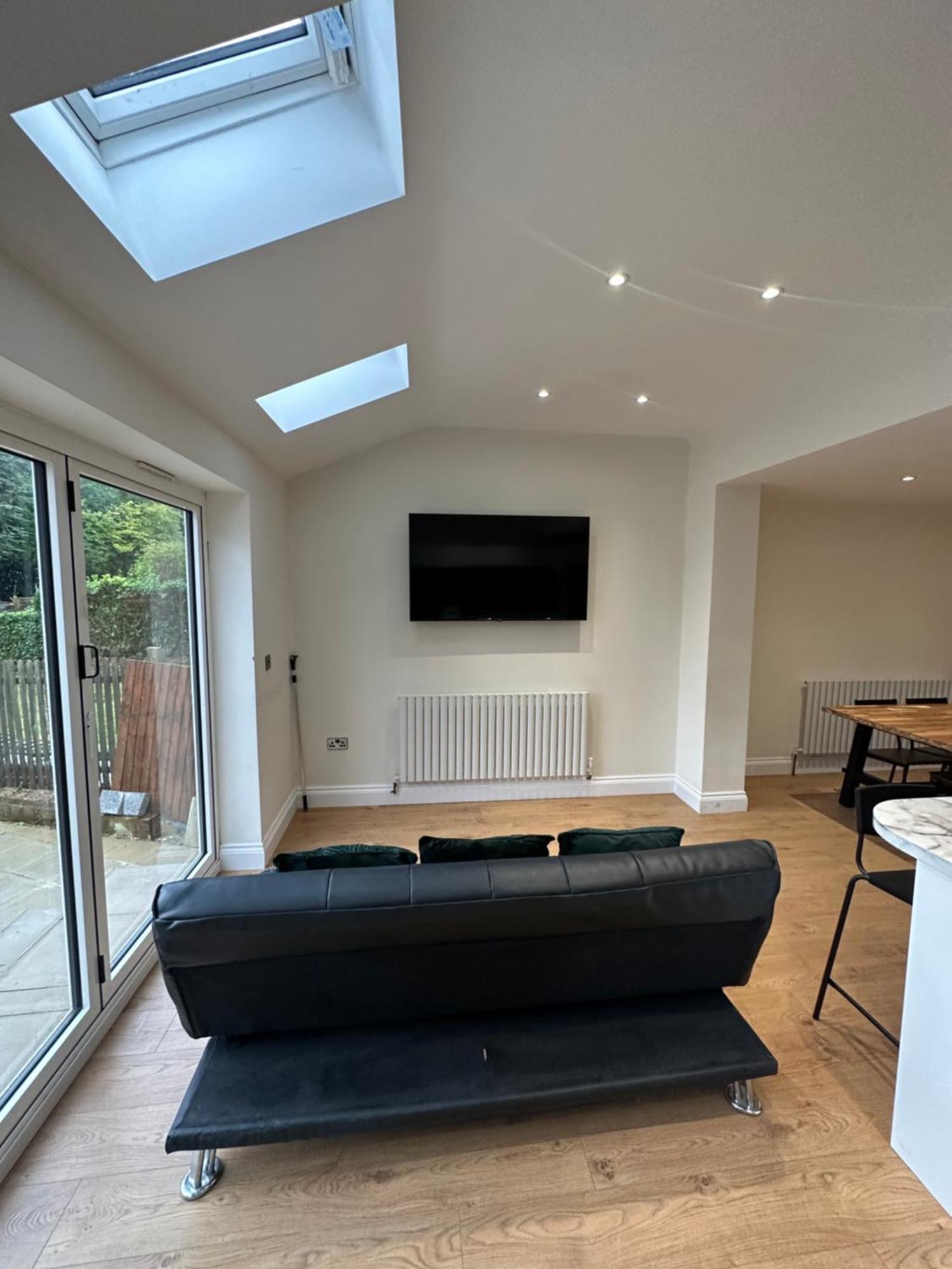 5 Bedroom House In Orpington Buitenkant foto
