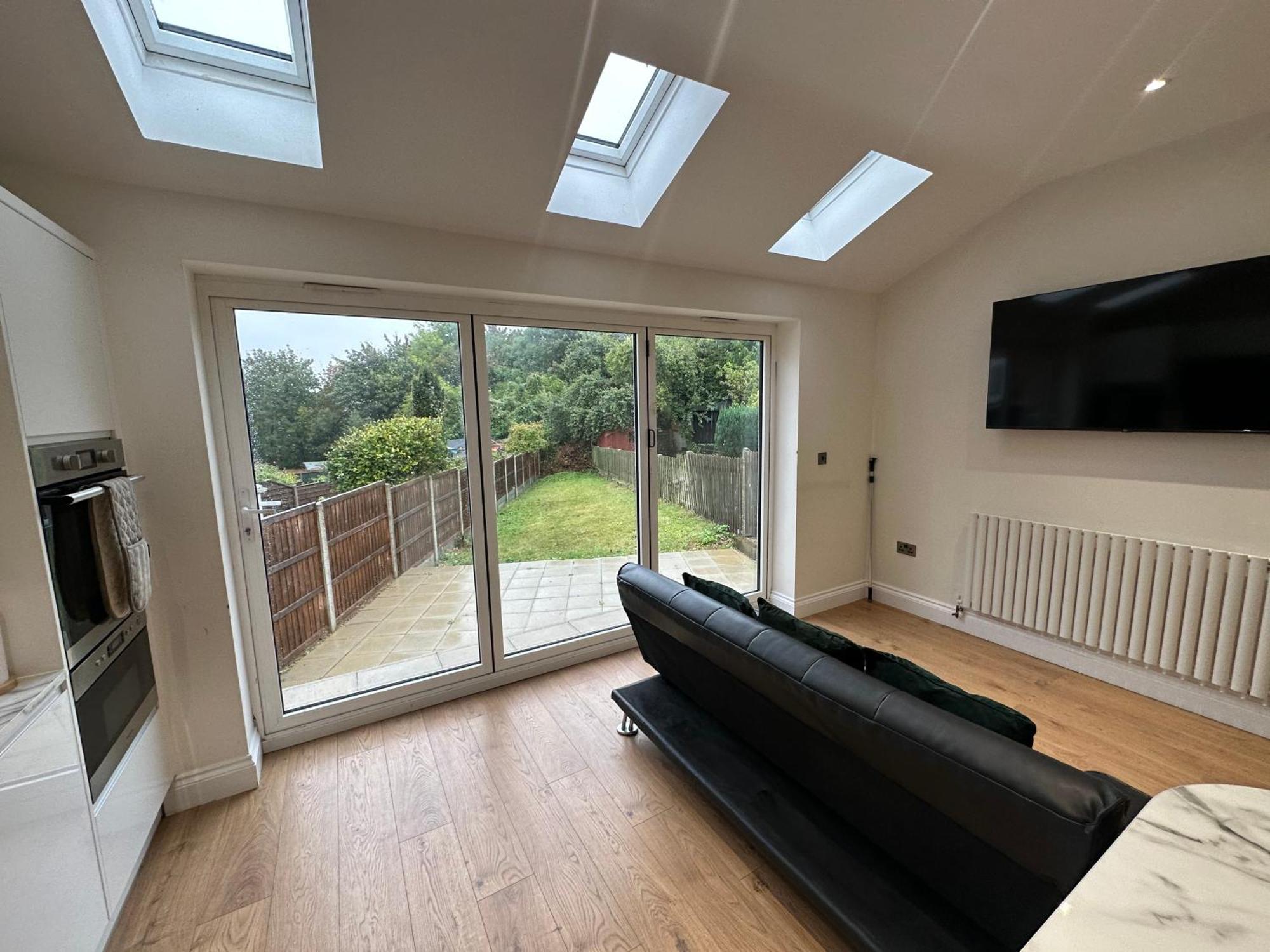 5 Bedroom House In Orpington Buitenkant foto